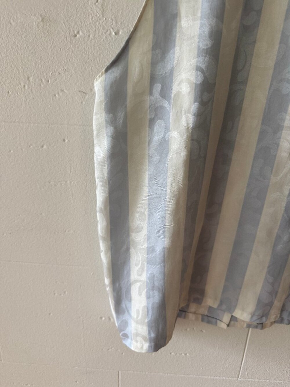 Vintage Satin Striped Pastel Vest | Large - Picture 8 of 8